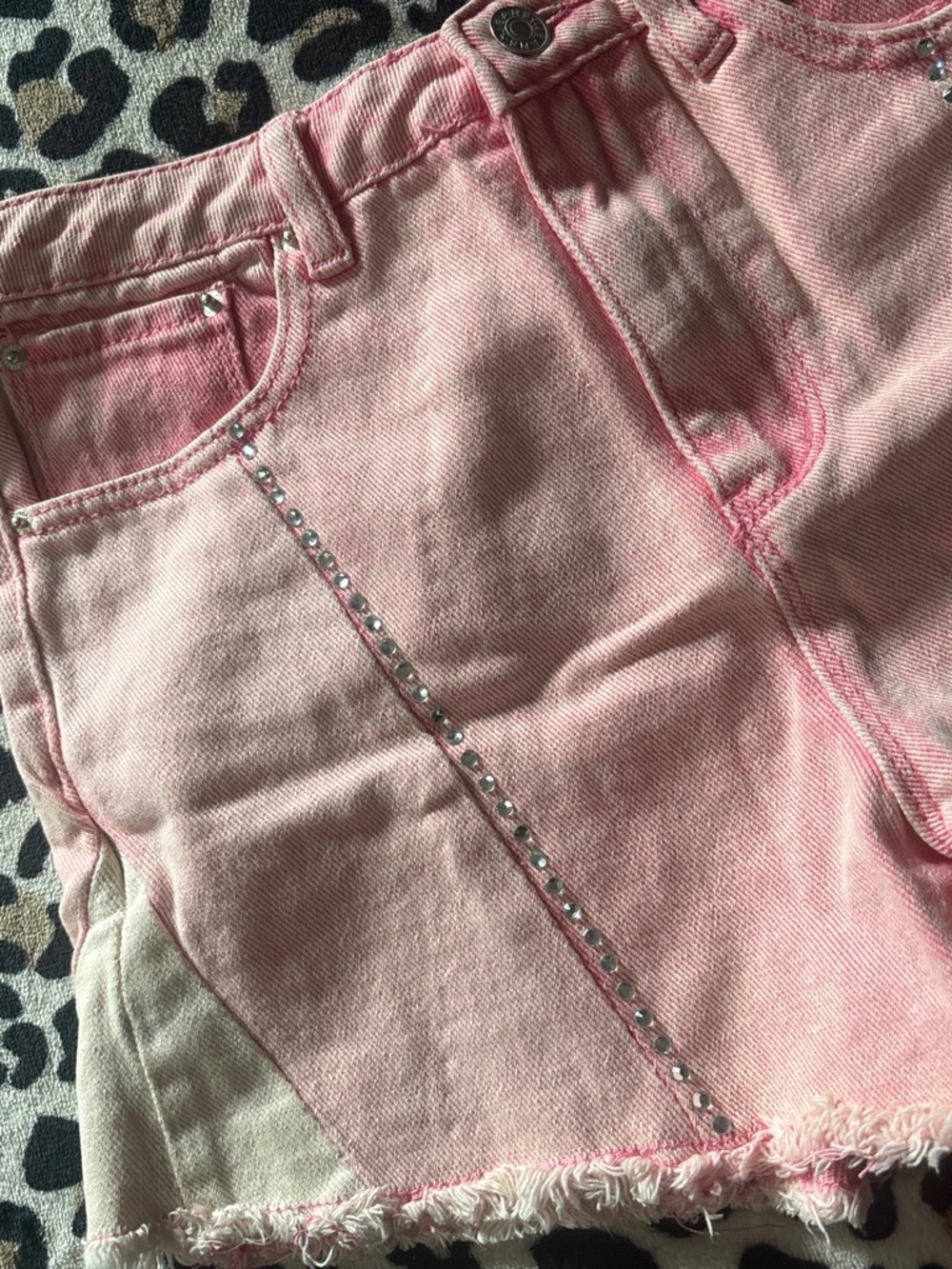 BLUE B. Pink denim shorts